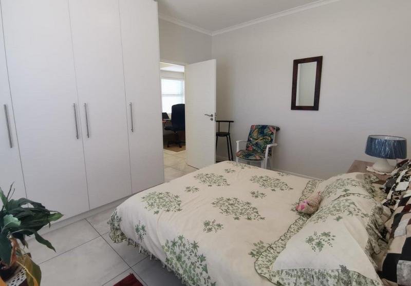 3 Bedroom Property for Sale in Country Club Western Cape